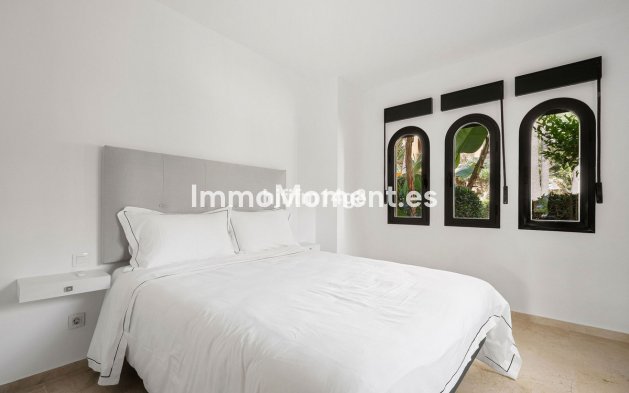 Revente - Appartement - Estepona  - Estepona Centro
