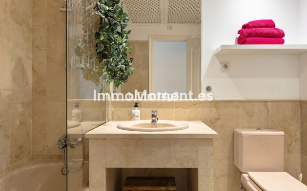 Revente - Appartement - Estepona  - Estepona Centro