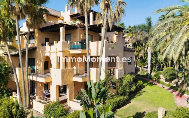 Revente - Appartement - Estepona  - Estepona Centro