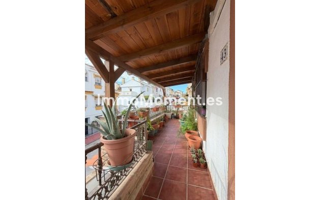 Revente - Maison mitoyenne - Intérieur                       - Churriana