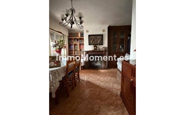 Revente - Maison mitoyenne - Intérieur                       - Churriana