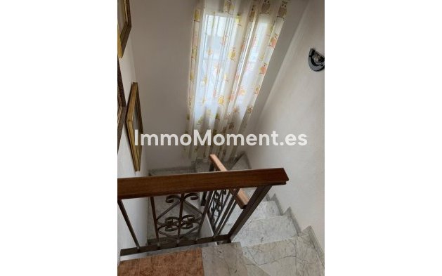 Revente - Maison mitoyenne - Intérieur                       - Churriana