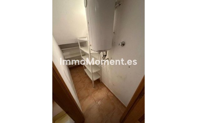 Revente - Maison mitoyenne - Intérieur                       - Churriana