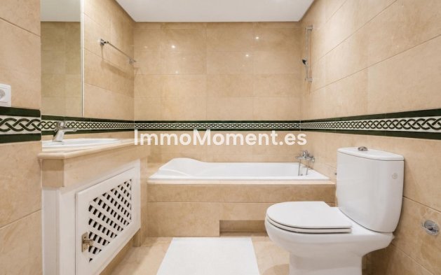 Bestaande woning - Appartement - Benahavís - Benahavís Centro