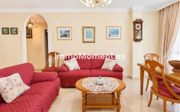 Revente - Appartement - Estepona  - Estepona Centro