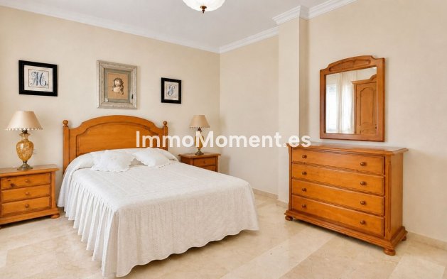 Revente - Appartement - Estepona  - Estepona Centro