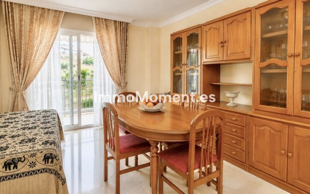 Revente - Appartement - Estepona  - Estepona Centro