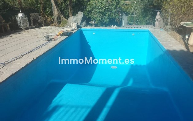 Revente - Maison de campagne - Intérieur                       - Monda