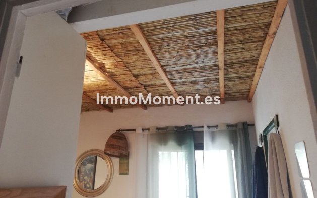 Revente - Maison de campagne - Intérieur                       - Monda