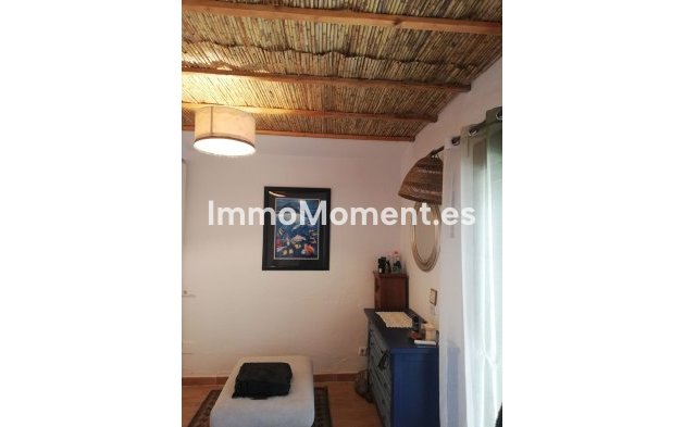 Revente - Maison de campagne - Intérieur                       - Monda