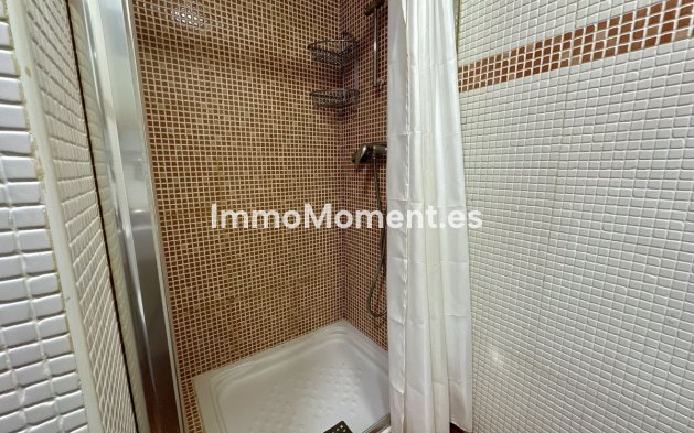 Reventa - Villa independiente - Benalmadena - Benalmadena Centro