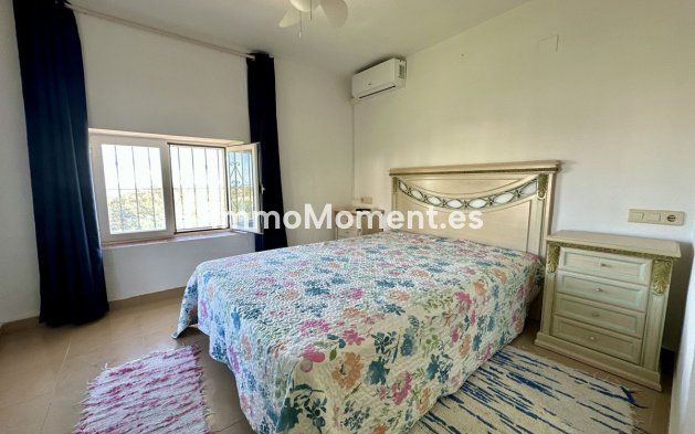 Reventa - Villa independiente - Benalmadena - Benalmadena Centro