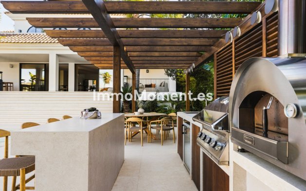 Bestaande woning - Vrijstaande villa - Marbella - Nueva Andalucía