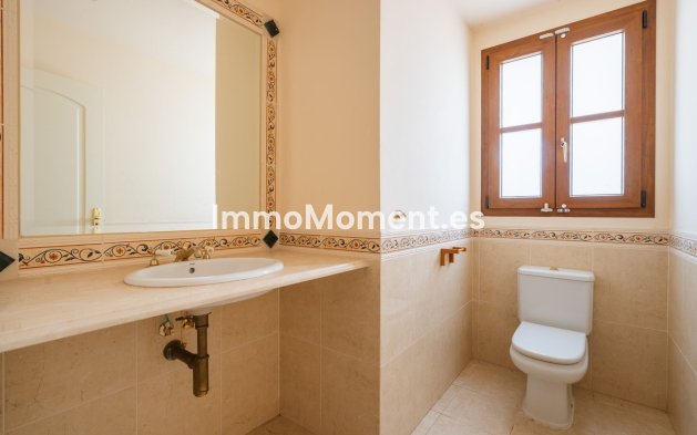 Bestaande woning - Vrijstaande villa - Estepona  - Estepona Centro