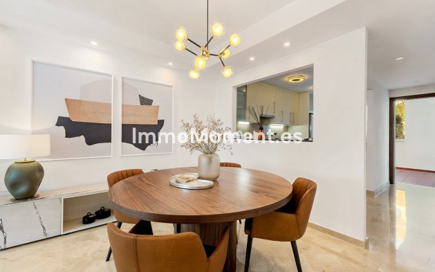 Wiederverkauf - Wohnung - Marbella - Nueva Andalucía