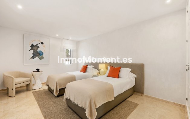 Wiederverkauf - Wohnung - Marbella - Nueva Andalucía