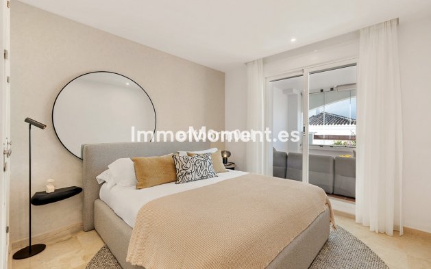 Wiederverkauf - Wohnung - Marbella - Nueva Andalucía