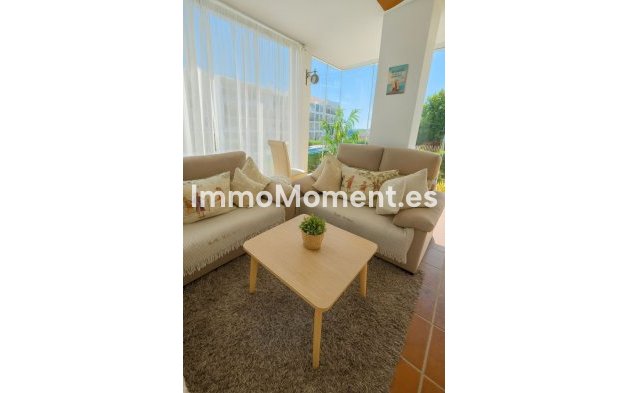 Resale - Apartment - Manilva - La Duquesa