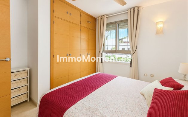 Resale - Apartment - Manilva - La Duquesa