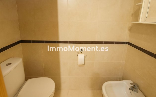 Resale - Apartment - Manilva - La Duquesa