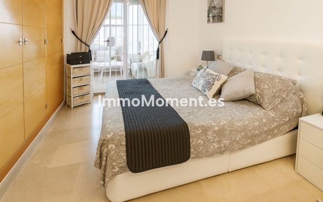 Resale - Apartment - Manilva - La Duquesa