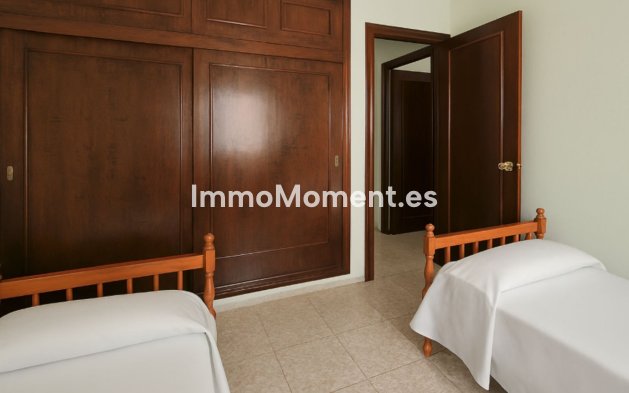 Resale - Detached villa - Manilva - La Duquesa