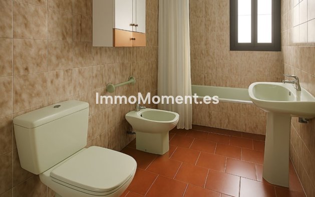 Resale - Detached villa - Manilva - La Duquesa