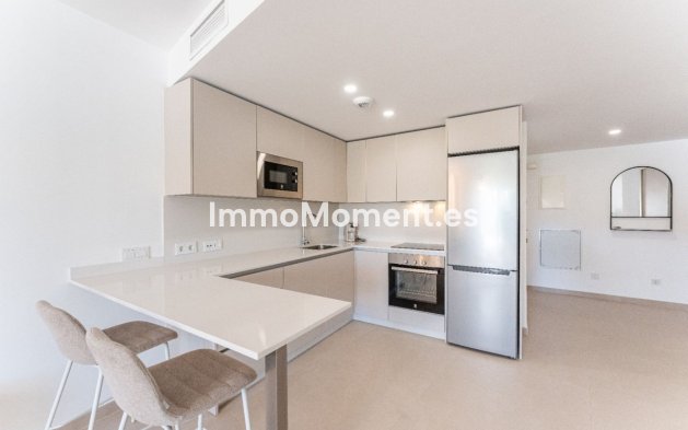 Resale - Apartment - Manilva - La Duquesa