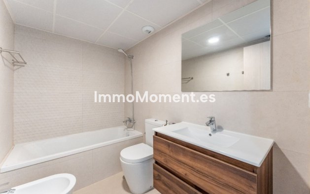 Resale - Apartment - Manilva - La Duquesa