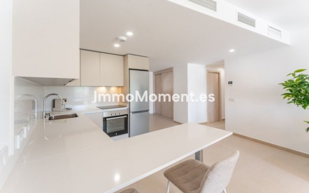 Resale - Apartment - Manilva - La Duquesa