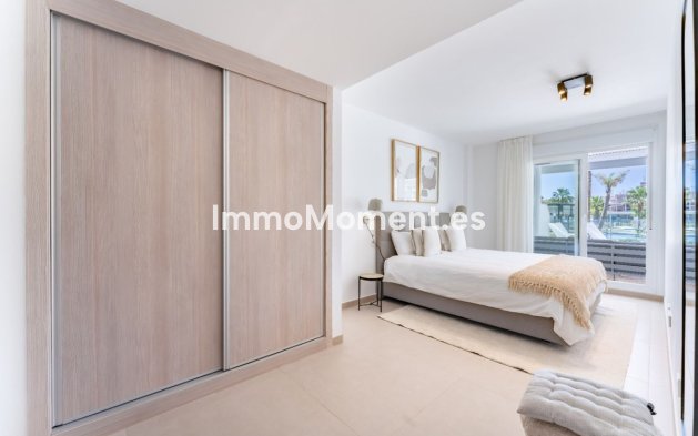 Resale - Apartment - Manilva - La Duquesa