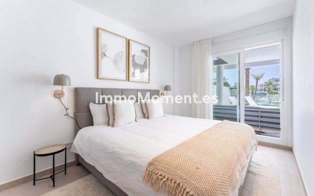 Resale - Apartment - Manilva - La Duquesa