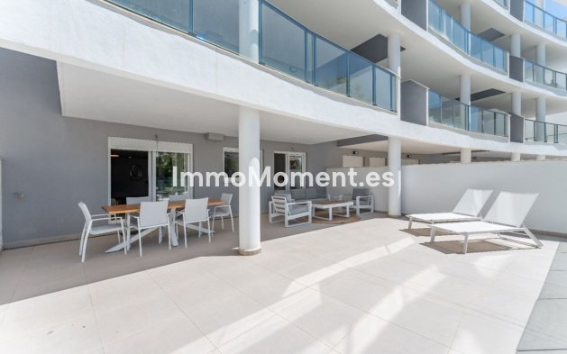 Resale - Apartment - Manilva - La Duquesa
