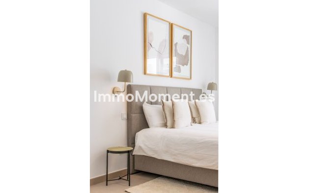 Resale - Apartment - Manilva - La Duquesa