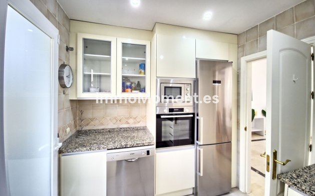 Wiederverkauf - Wohnung - Marbella - Cabopino
