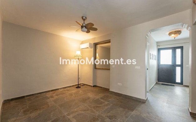 Resale - Townhouse - Inland  - Alhaurín el Grande Centro