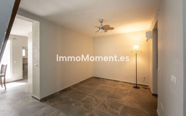 Resale - Townhouse - Inland  - Alhaurín el Grande Centro