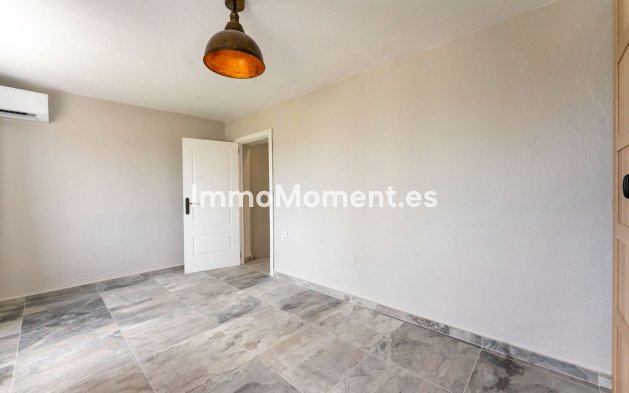 Resale - Townhouse - Inland  - Alhaurín el Grande Centro