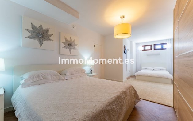 Revente - Villa individuelle - Estepona  - Valle Romano