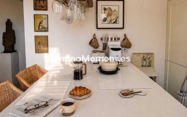 Resale - Apartment - Marbella - The Golden Mile