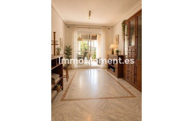 Revente - Appartement - Marbella - Nueva Andalucía