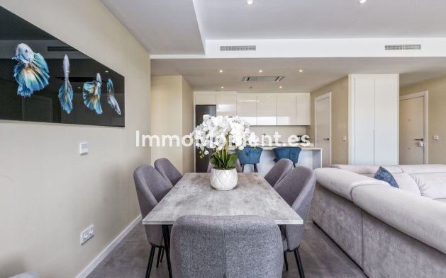 Resale - Apartment - Fuengirola - Fuengirola Centro