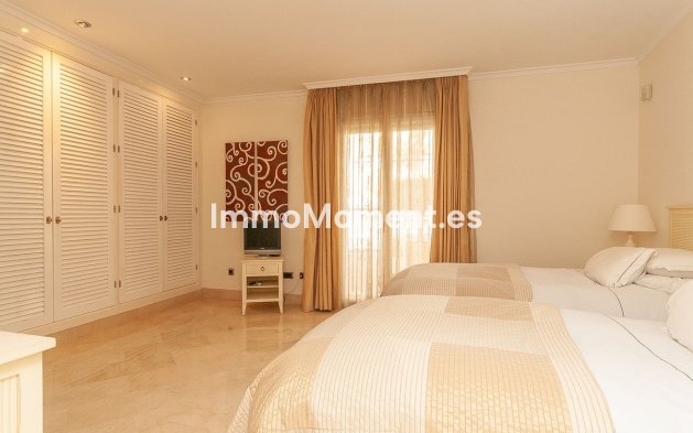 Reventa - Apartamento - Marbella - Elviria