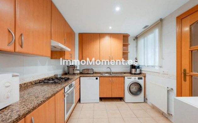 Resale - Apartment - Marbella - Marbella Centro