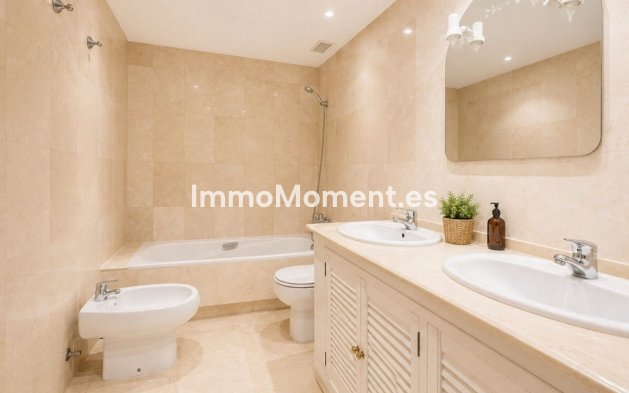 Resale - Apartment - Marbella - Marbella Centro