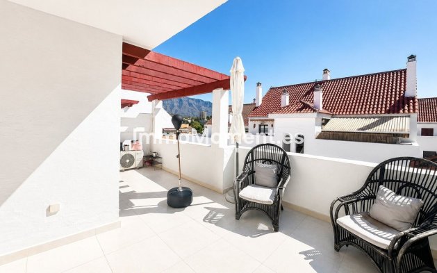 Revente - Appartement - Marbella - Nueva Andalucía