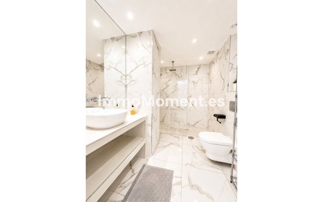 Revente - Appartement - Marbella - Nueva Andalucía