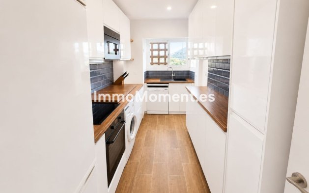 Resale - Apartment - Casares - Casares Playa
