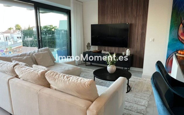 Bestaande woning - Appartement - Estepona  - Selwo