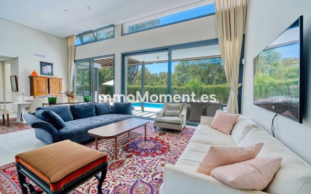 Wiederverkauf - Freistehende Villa - Estepona  - Estepona Centro